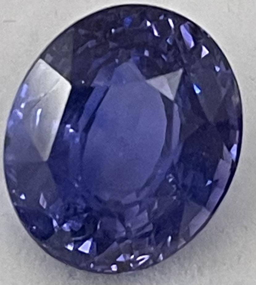 Loose sapphire